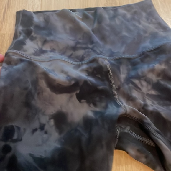 Lululemon Align Leggings - Picture 2 of 3